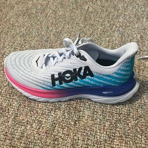 New womens Hoka Mach 5